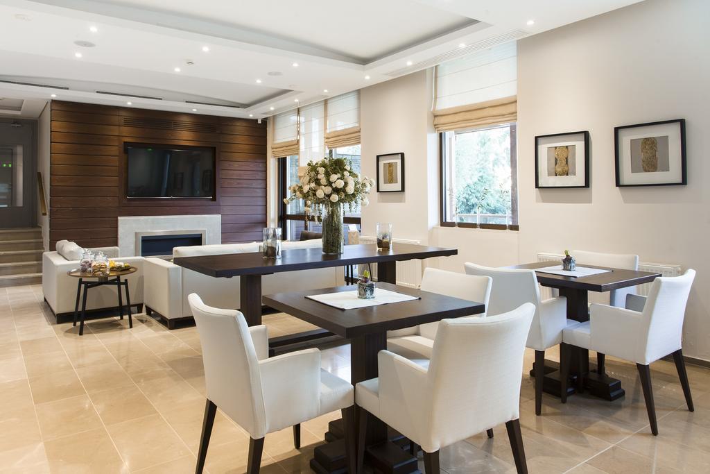 אואוראנואופולי Ayia Marina Suites מראה חיצוני תמונה