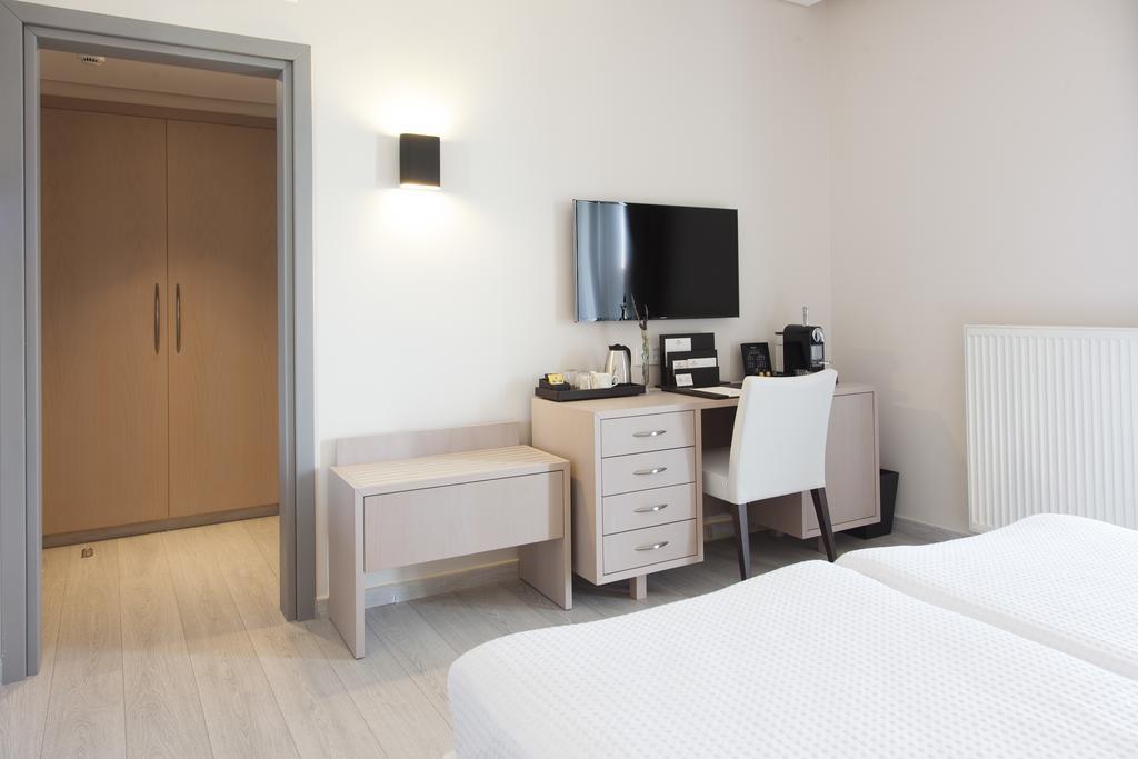 אואוראנואופולי Ayia Marina Suites מראה חיצוני תמונה