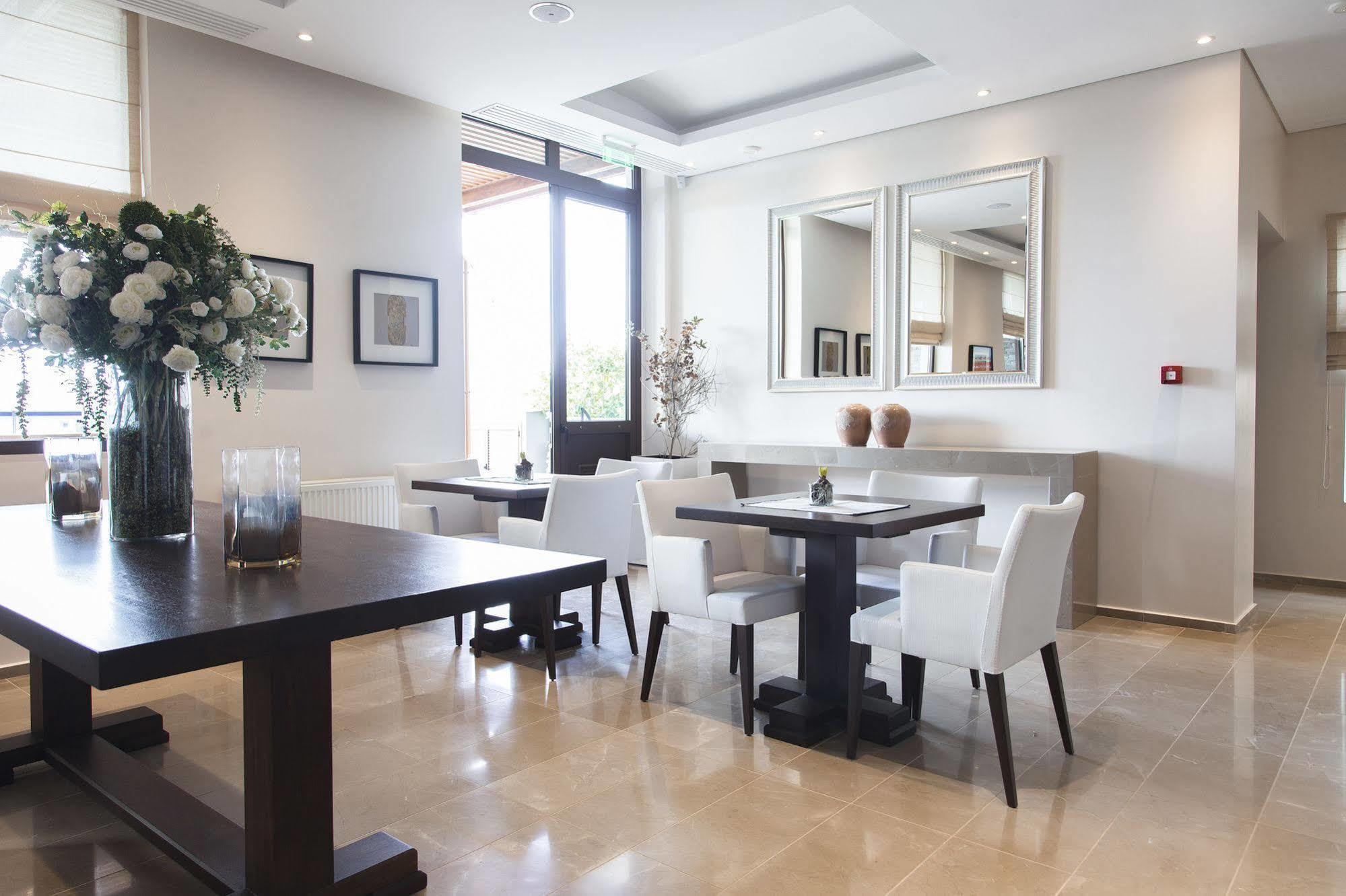 אואוראנואופולי Ayia Marina Suites מראה חיצוני תמונה