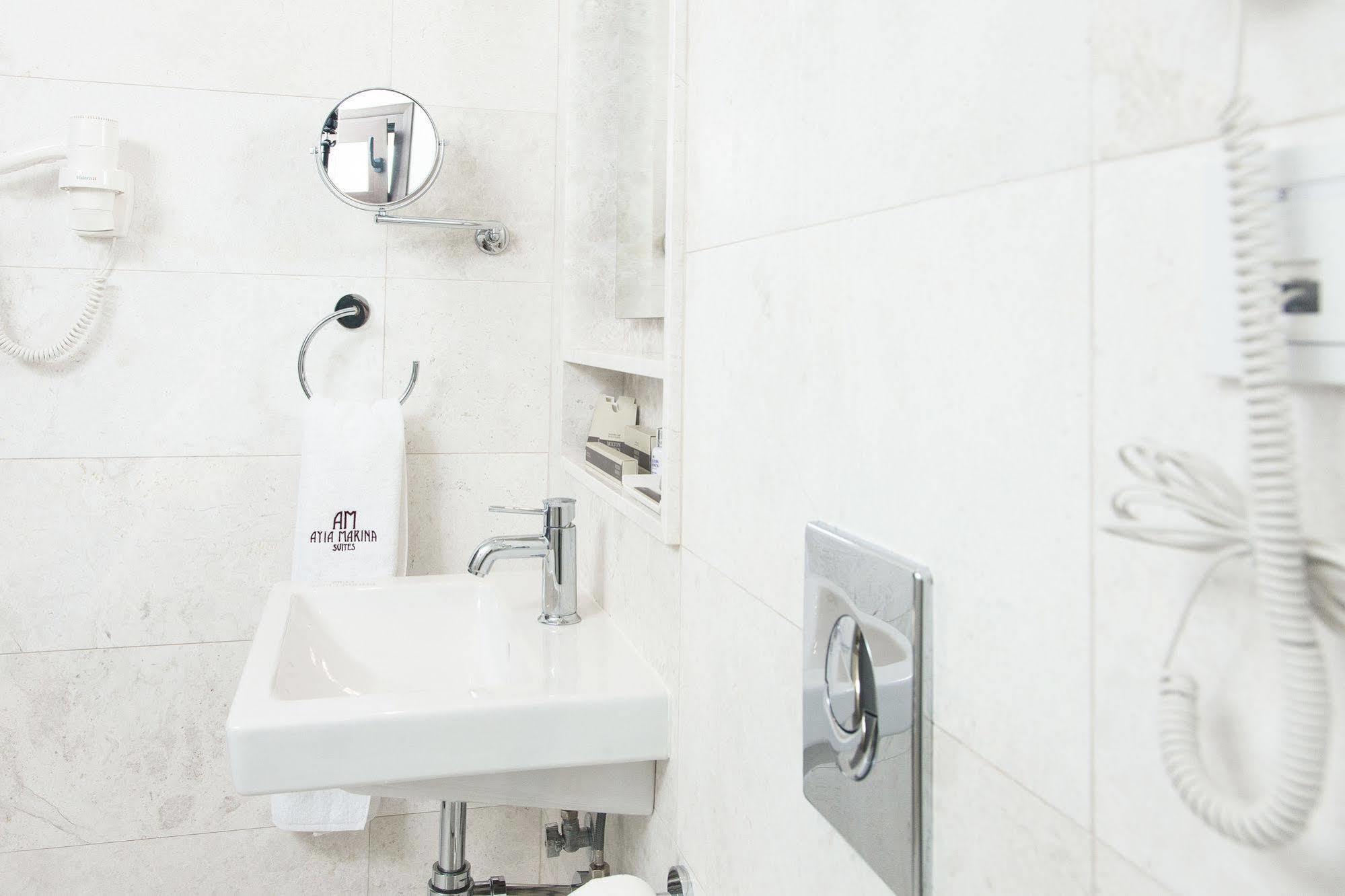 אואוראנואופולי Ayia Marina Suites מראה חיצוני תמונה