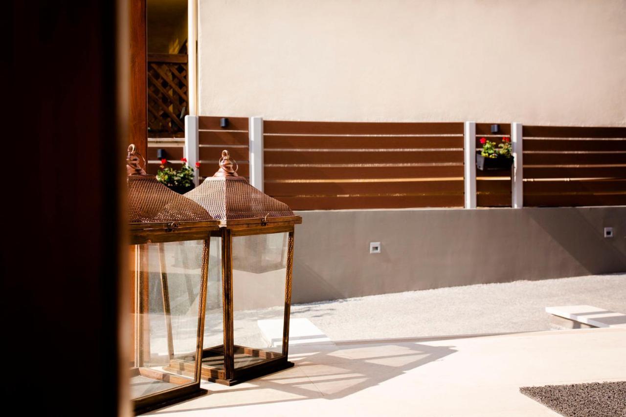 אואוראנואופולי Ayia Marina Suites מראה חיצוני תמונה